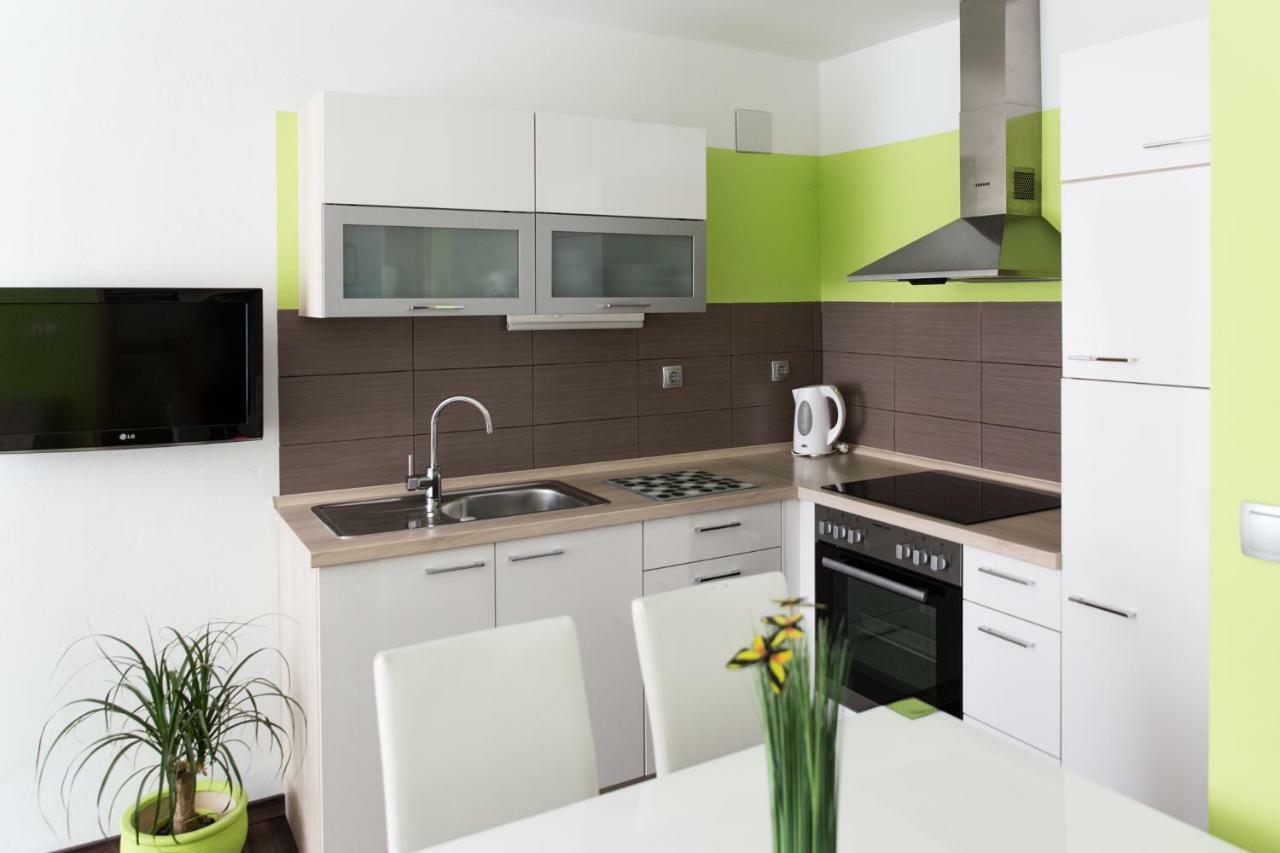 Apartmaji Gros 크라니스카고라 외부 사진